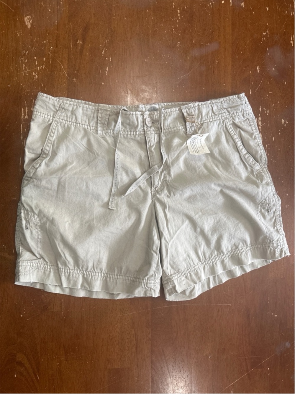 American Eagle Outfitters Light Gray Drawstring Relaxed Shorts NTW
